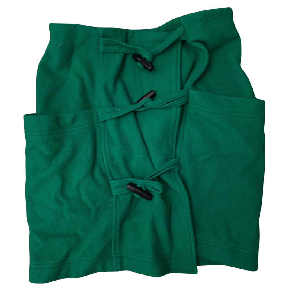Rare Italy Made Vintage Green Wool Skirt with Toggle Closures & pockets!